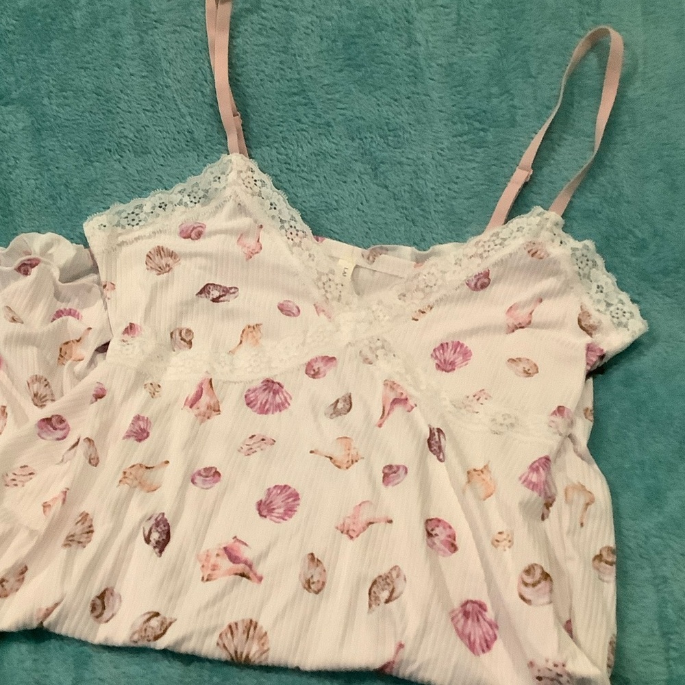 Laura Ashley Womens Pink Seashells Nightgown NWT Size Medium - Picture 16 of 16